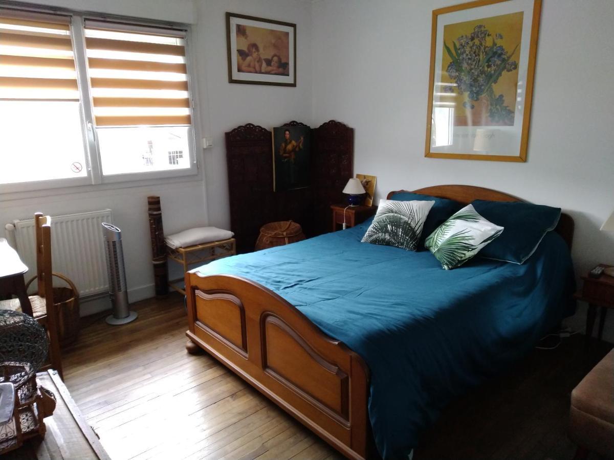 Chambre Cesar B&B- Au 1Er - Villa Chaumonty Perigueux Ngoại thất bức ảnh